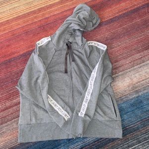 Women’s Nike zip up